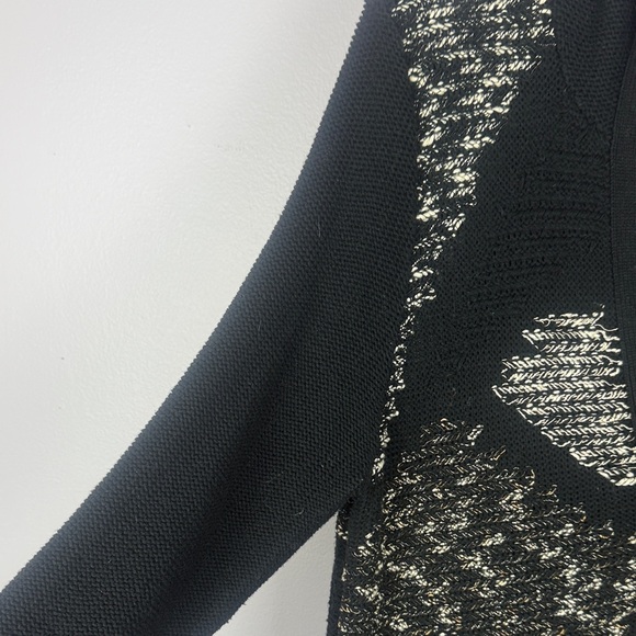 Lucky Brand Black Cream Geometric Long Sleeve Hooded Medium Cardigan Sweater - Picture 4 of 10